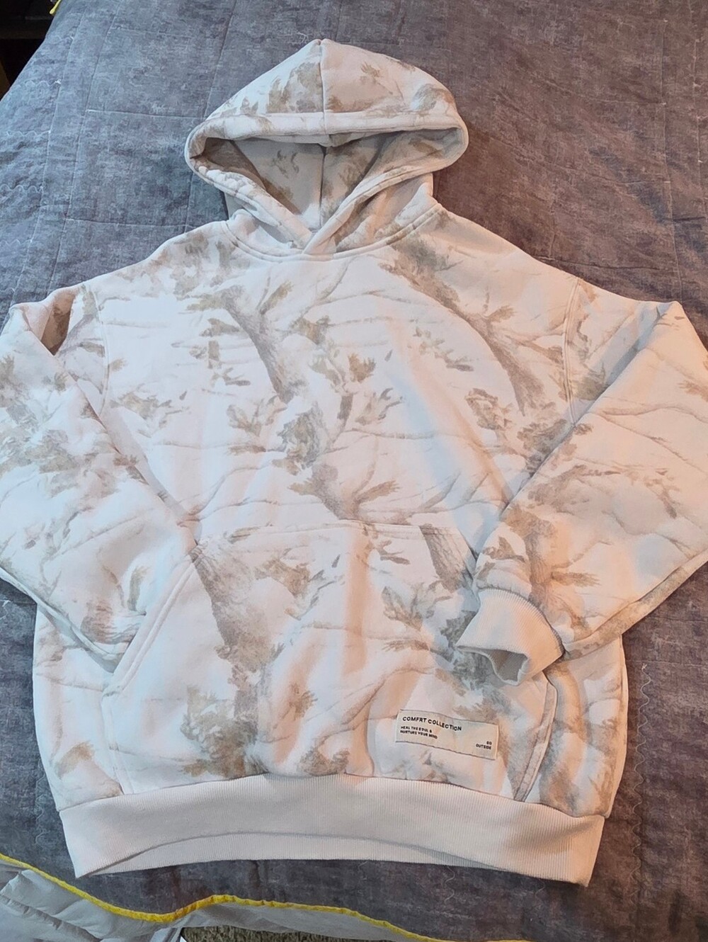 Comfrt Hoodie in White Oak